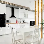 Certosa District - Modern Flat & Free Box Parking Διαμέρισμα *